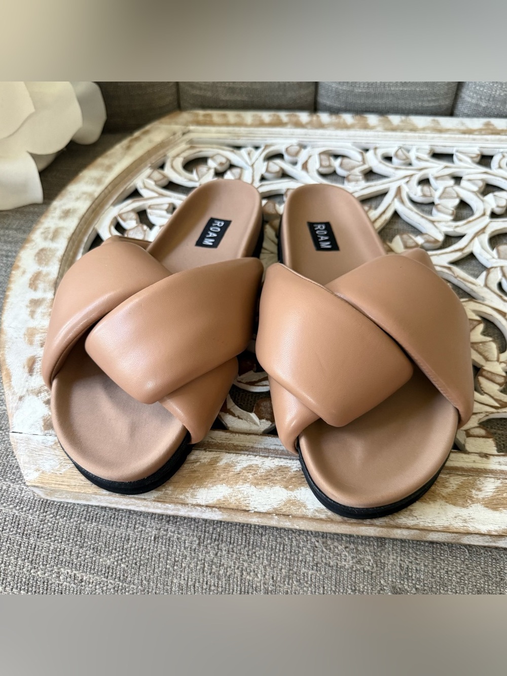 ROAM Braided Crossover Slide Sandals in Tan Women’s 40 9